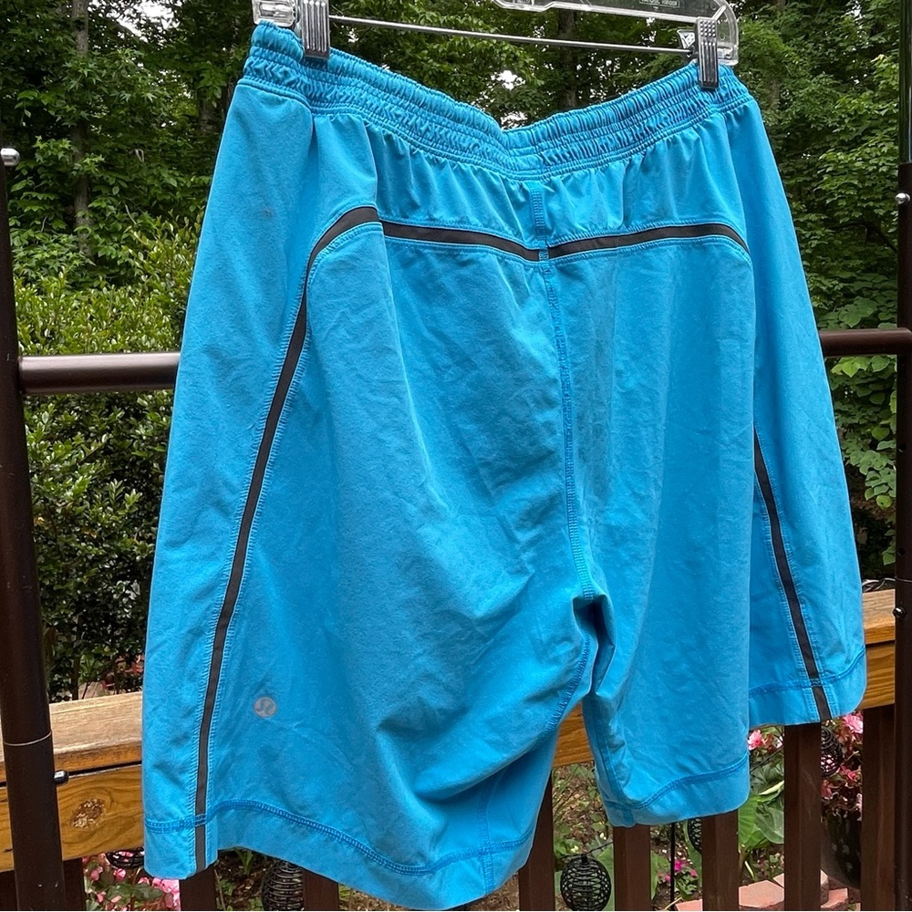lululemon athletica Men’s Athletic Shorts in Bright Turquoise